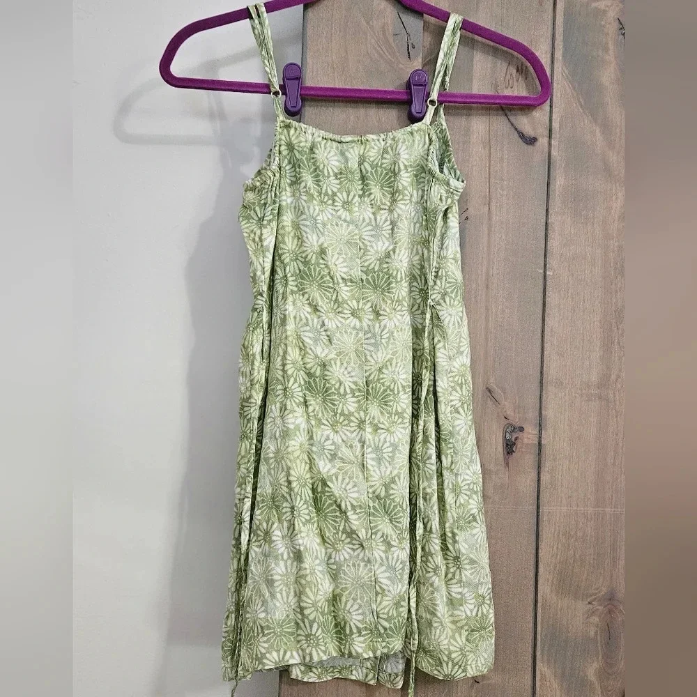 AMERICAN EAGLE Floral Button-Front V-Neck Mini Dress. Green. XS. NWT - Picture 8 of 13
